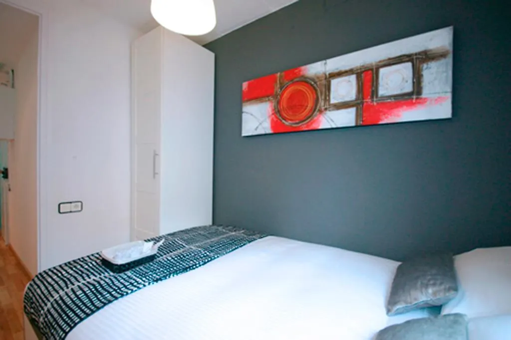Cosmopolitan Apartment Barcelona 0*,  Spain